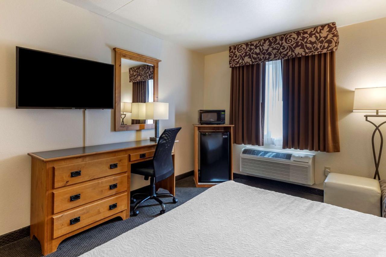 Best Western Brighton Inn Exterior photo